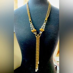 Vintage gold tone necklace